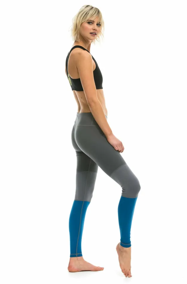 Women SPRINTER FULL LENGTH LEGGINGS 8211 PERISCOPE STEEL CARIBBEAN Aviator Nation Leggings Women SPRINTER FULL LENGTH LEGGINGS 8211 PERISCOPE STEEL CARIBBEAN Aviator Nation Leggings