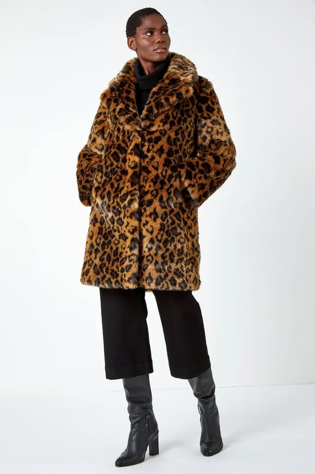 Women Tan Premium Animal Print Faux Fur Coat Roman Coats