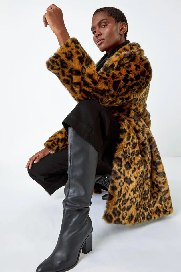 Women Tan Premium Animal Print Faux Fur Coat Roman Coats