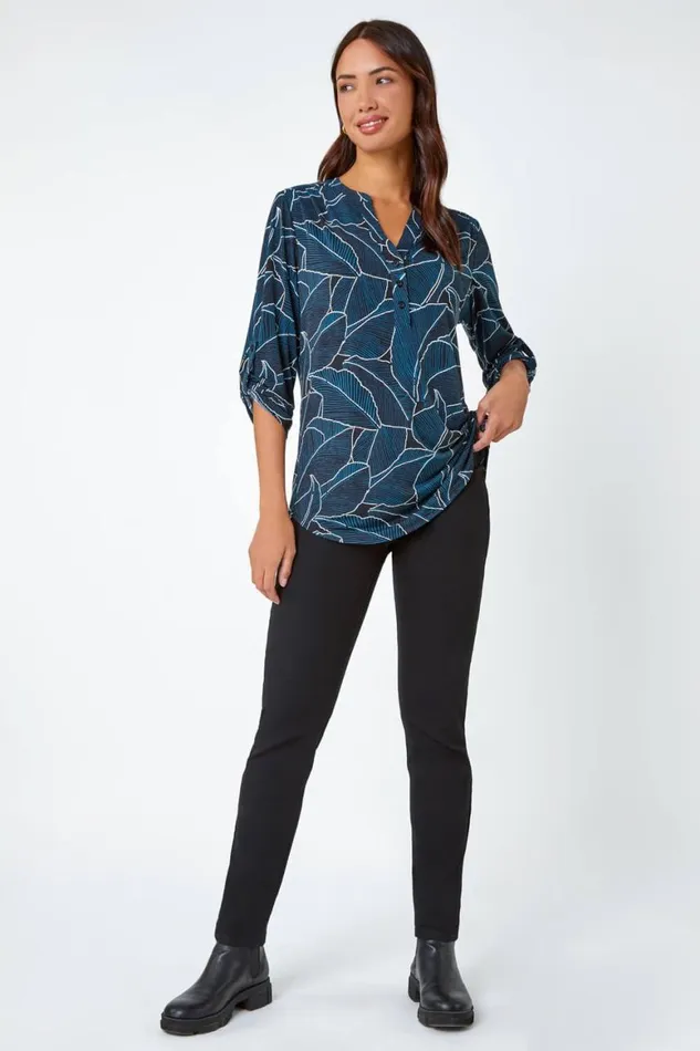 Women Teal Textured Leaf Print Stretch Shirt Roman Tops