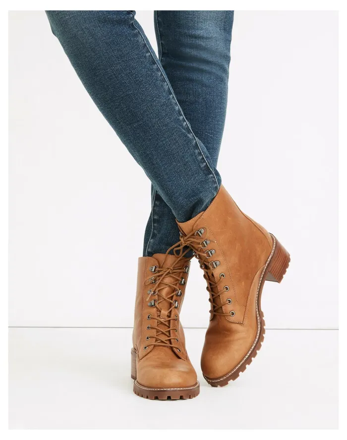 Women The Julien Lace Up Lugsole Boot In Leather Bison Madewell Boots Women The Julien Lace Up Lugsole Boot In Leather Bison Madewell Boots