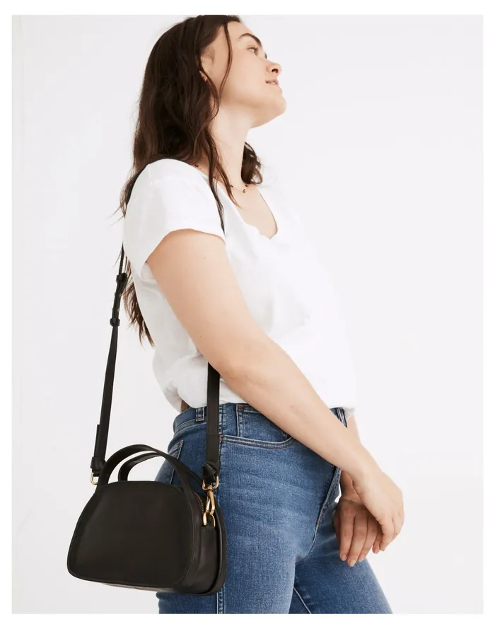 Women The Sydney Zip Top Crossbody Bag True Black Madewell Crossbody Bags Women The Sydney Zip Top Crossbody Bag True Black Madewell Crossbody Bags