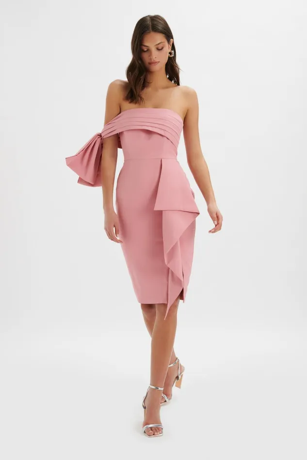 Women Wedding Guest Lavish Alice ATHENA Off Shoulder Bow Detail Midi Dress In Powder Pink Light Pink Women Wedding Guest Lavish Alice ATHENA Off Shoulder Bow Detail Midi Dress In Powder Pink Light Pink